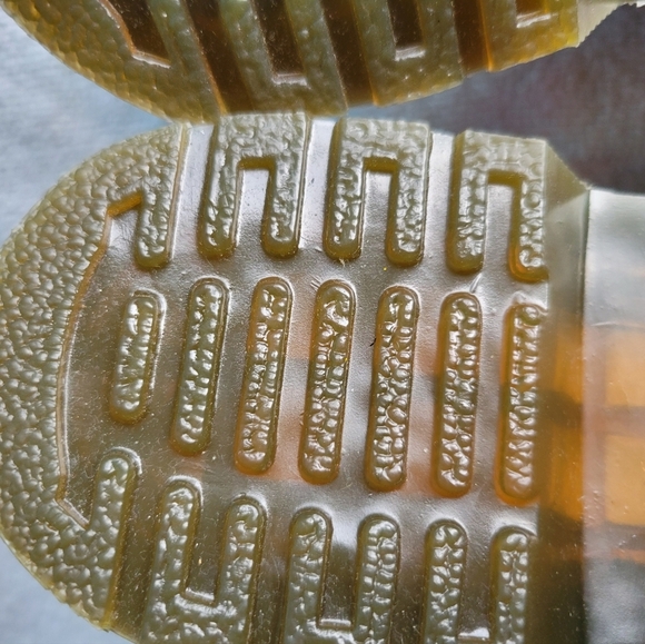 NWOT New Doc Martens Rainbow Sequins Oxford Lace up Shoes Size 7 women's - Picture 12 of 15